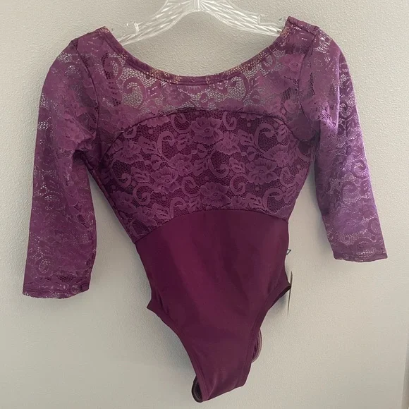 NEW! Luckyleo custom “Star” plum leotard size M - Picture 1 of 3
